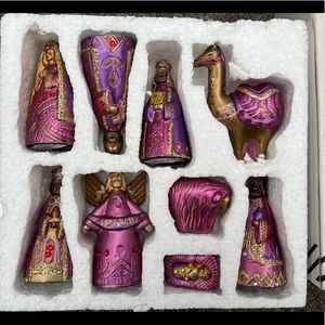 Nativity set. Purple. Bombay Kids.